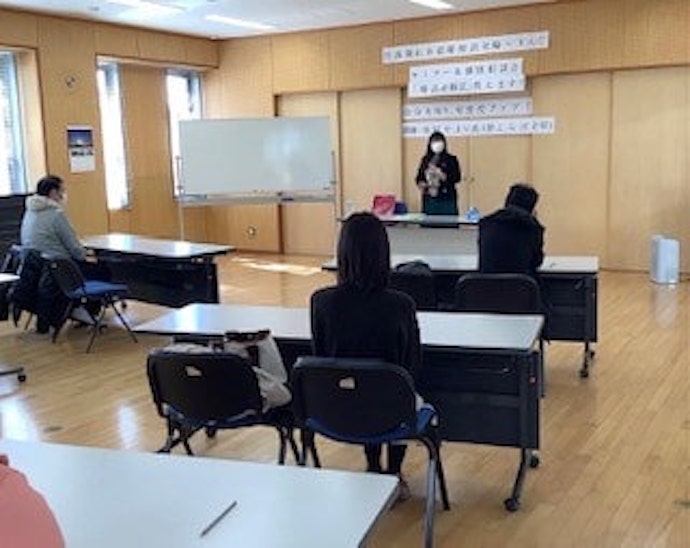 結婚相談室「輪～りんぐ～」の婚活セミナーの会場内