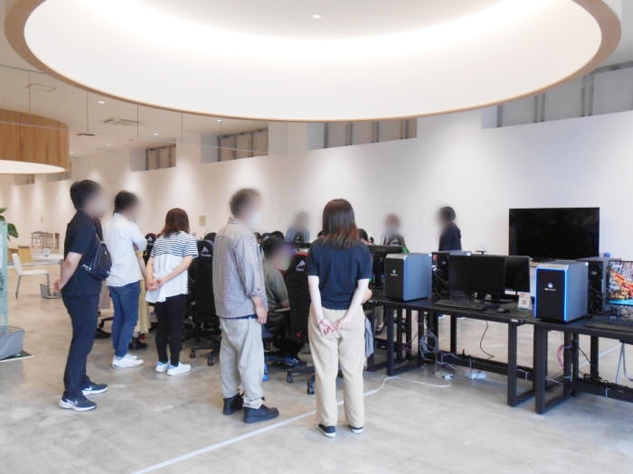 宇城市の婚活イベント：eスポーツを楽しむ参加者たち