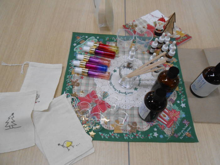 宇城市のアロマオイル作りの婚活イベント：アロマオイルの材料