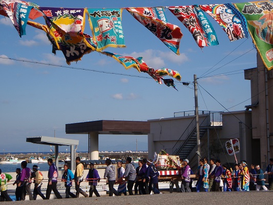 内浦祭礼の様子