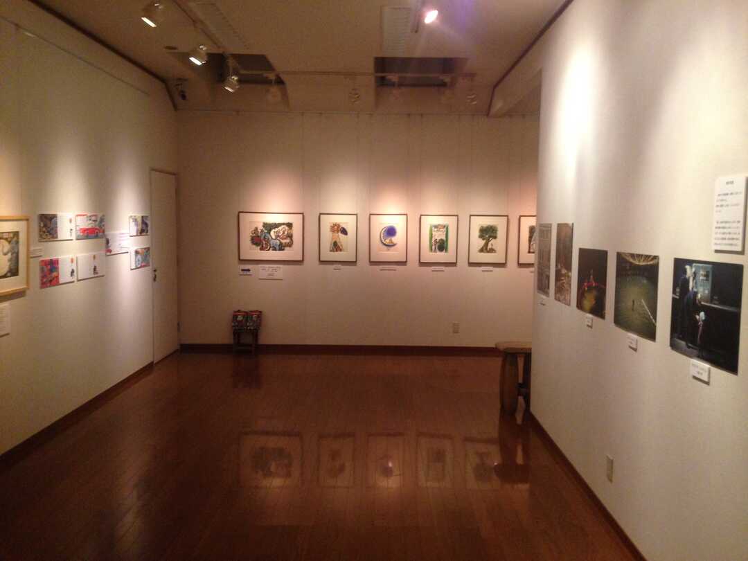 八ケ岳小さな絵本美術館で展示されている絵画