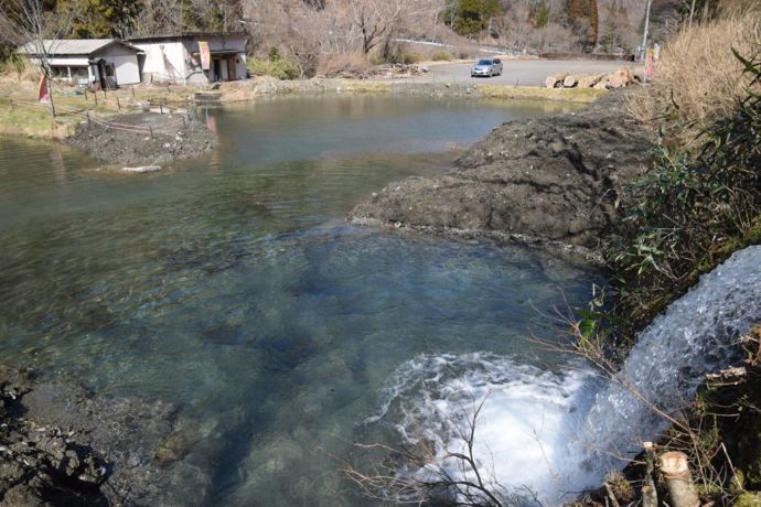 やまめの里の清流