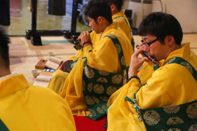 東本願寺の雅楽演奏