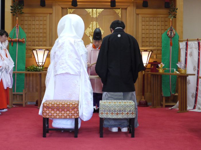 日岡神社の神前結婚式の儀式