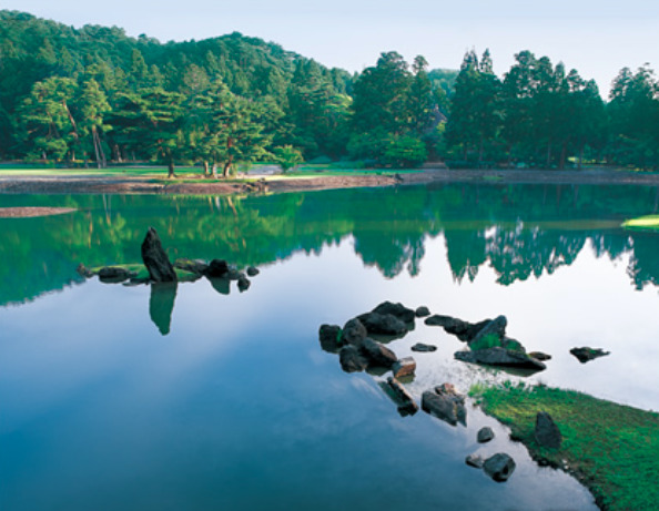 毛越寺の浄土庭園