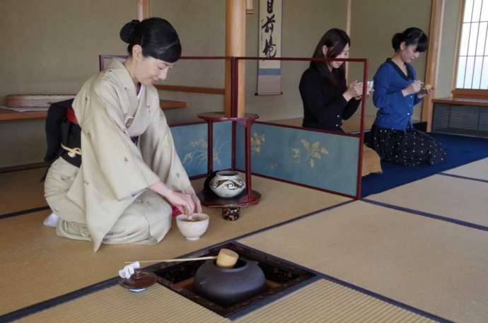 古香庵での茶道体験プラン