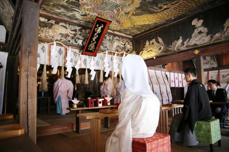 いわき市にある「飯野八幡宮」の神前式