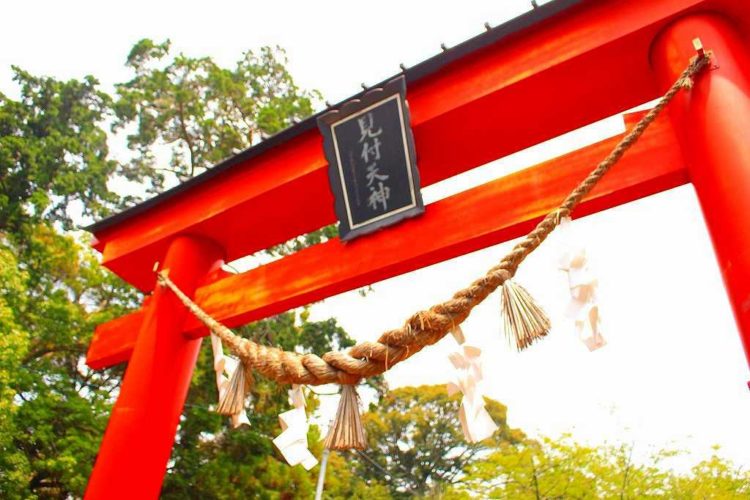 矢奈比賣神社での神前結婚式を検討しているカップルへメッセージ