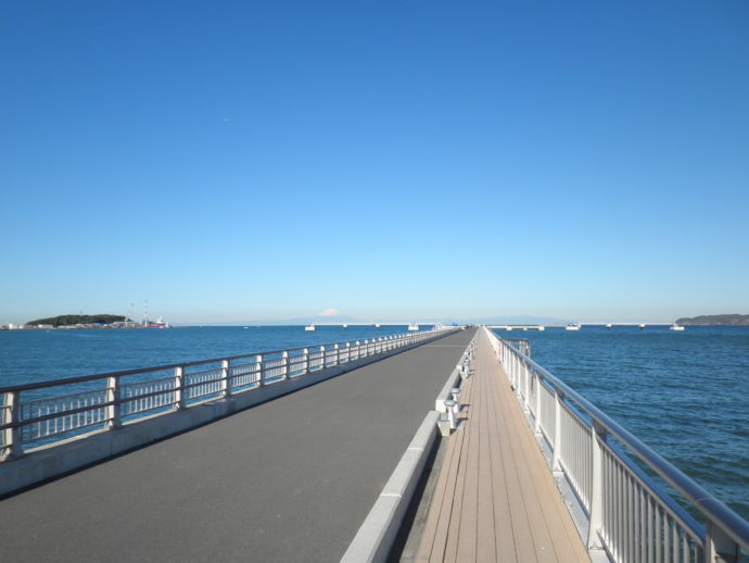 日中の館山夕日桟橋昼間の様子