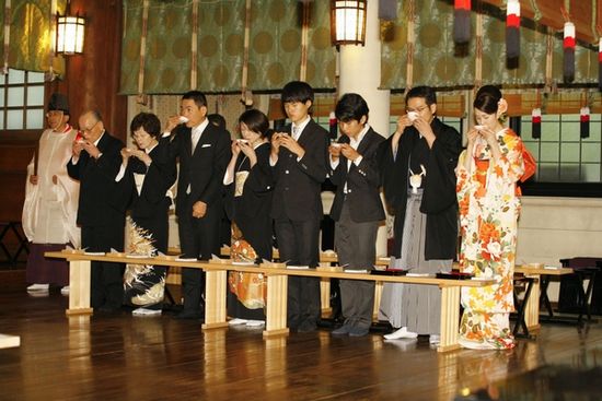 東京都江東区にある「富岡八幡宮」神前式の様子