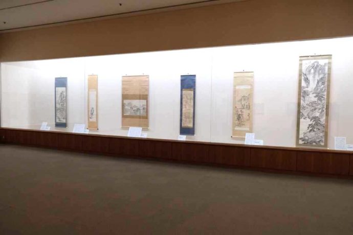 山形美術館の常設コーナーに展示されている水墨画